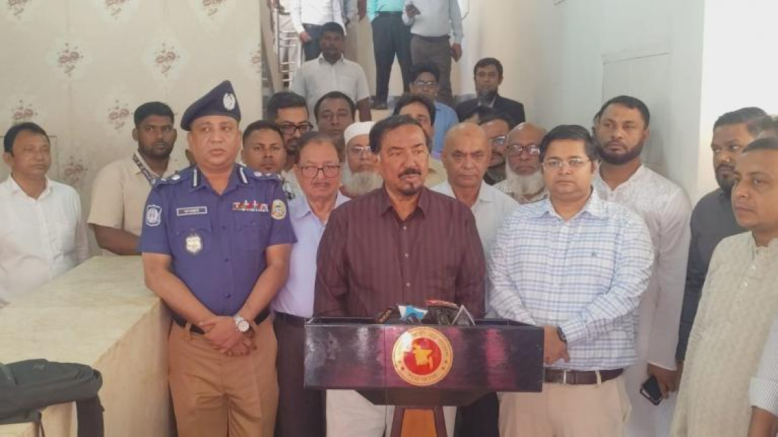 শেখ হাসিনা আগামী ১০ বছরেরও ফেরার সম্ভবনা নেই-  স্পিকার হাফিজ উদ্দিন